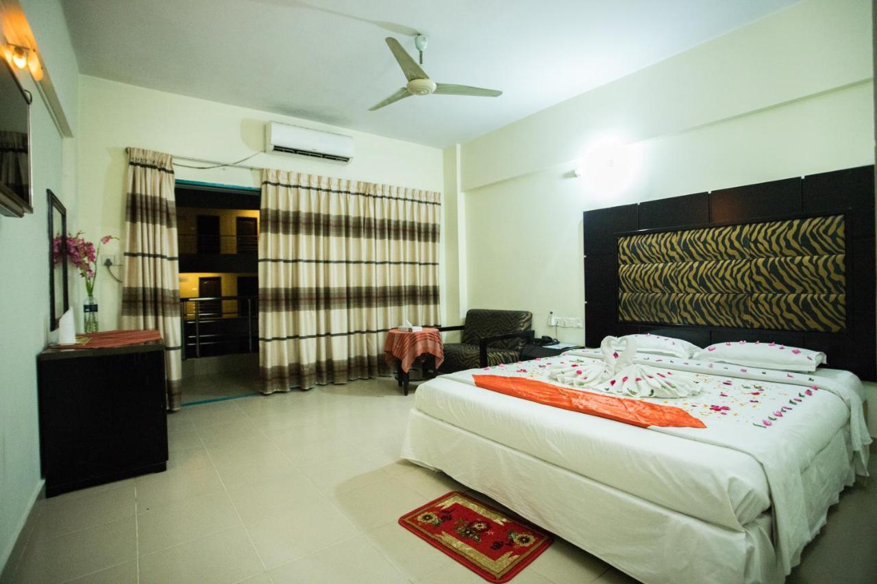 Hotel Mishuk Cox's Bazar Exterior photo